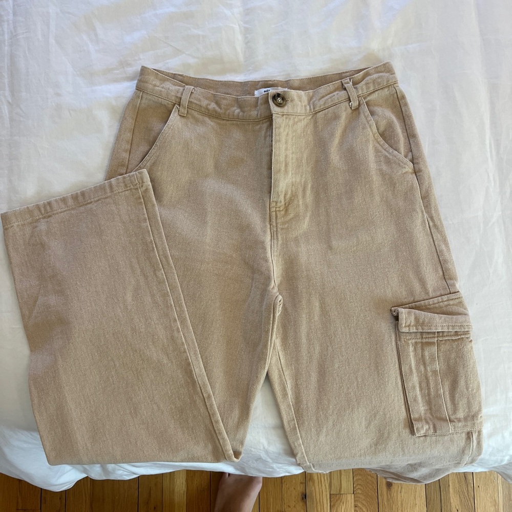Cargo Pants in Light Tan